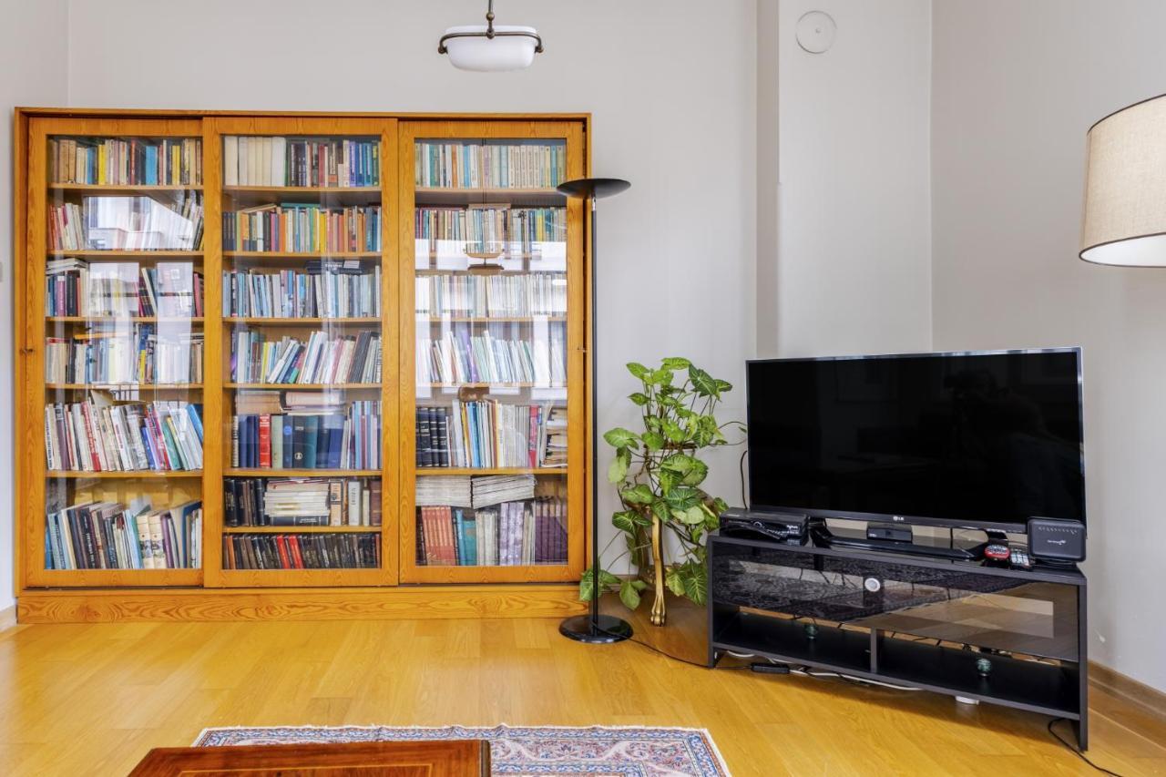 Flat With Balcony And Bosphorus View In Beyoglu Apartment Istanbul Exterior photo