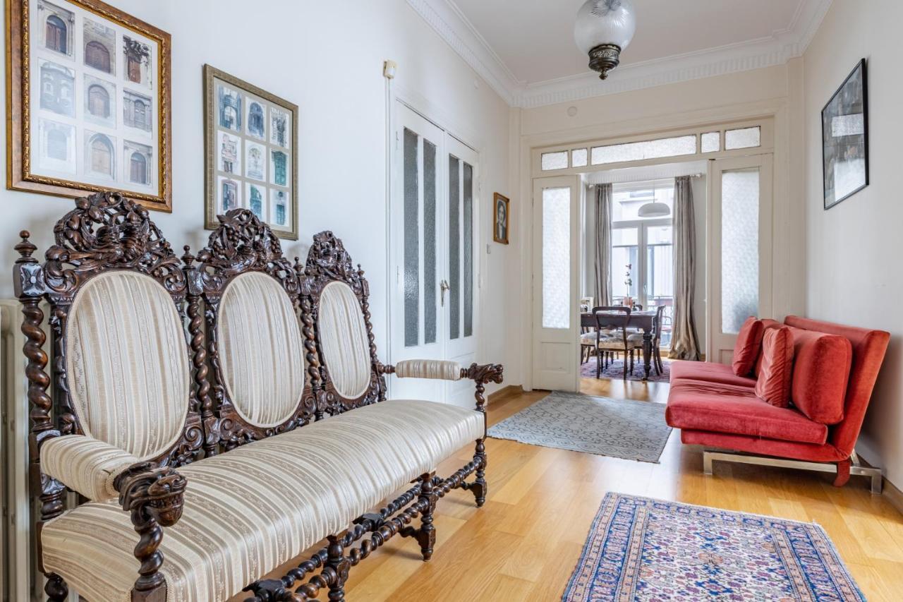 Flat With Balcony And Bosphorus View In Beyoglu Apartment Istanbul Exterior photo